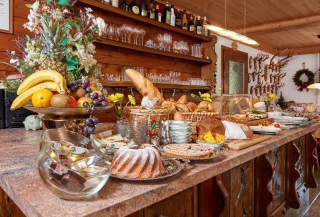 Gaestehaus Kastenhof Sankt Johann im Pongau Luaran gambar