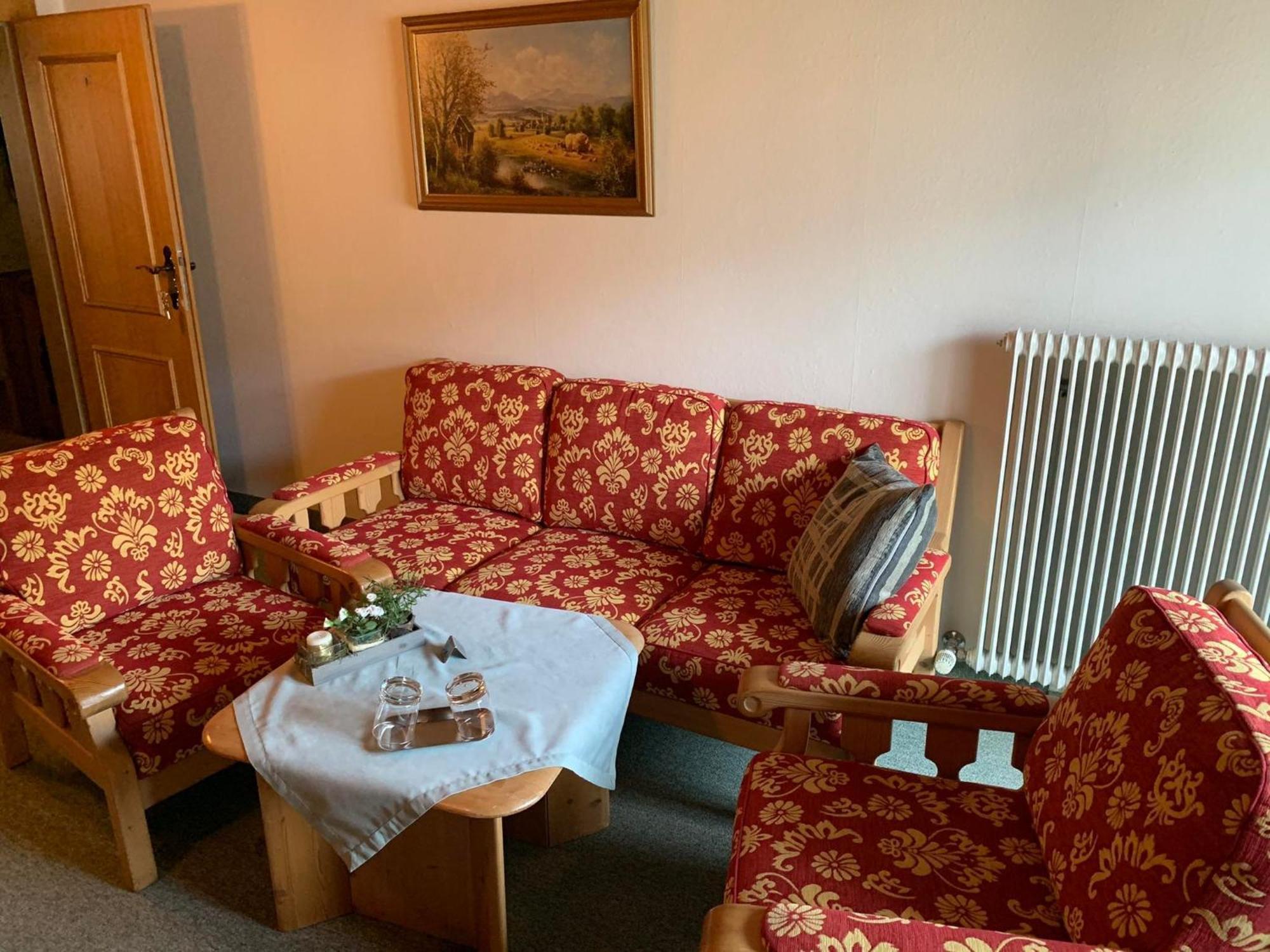 Gaestehaus Kastenhof Sankt Johann im Pongau Luaran gambar
